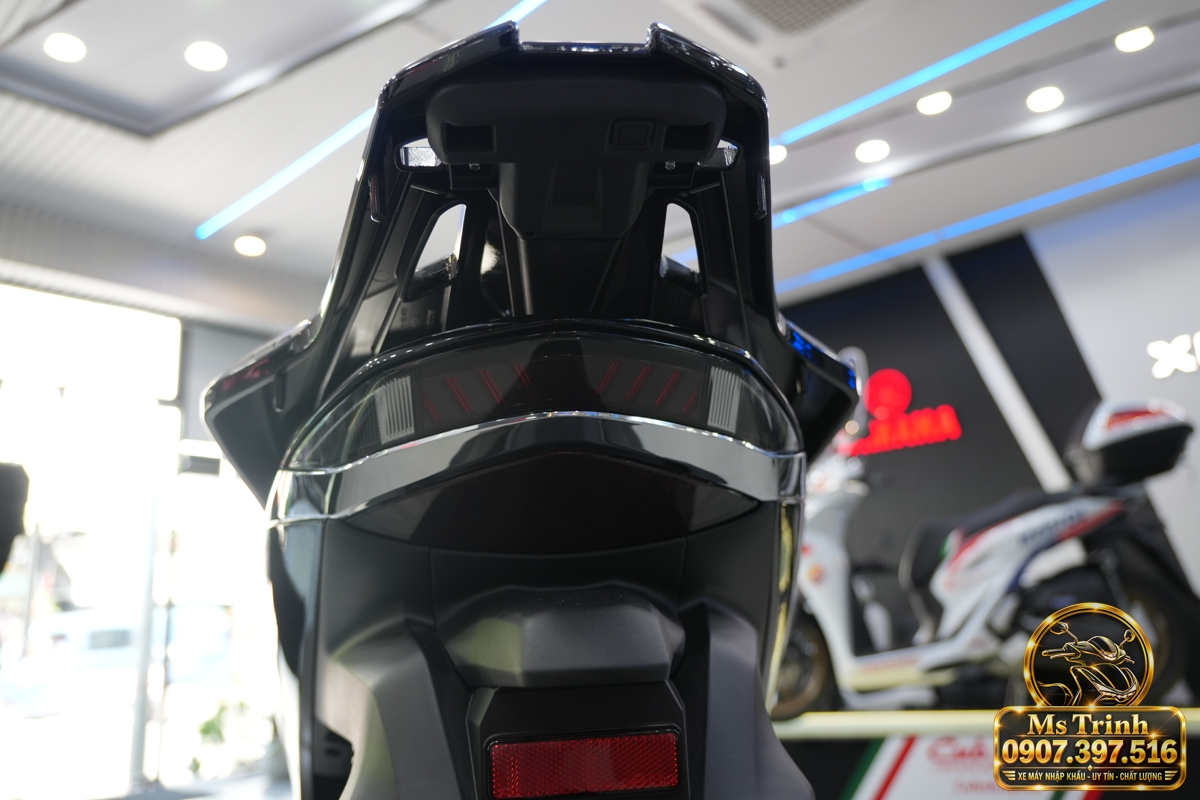 Honda SH150i Ý đen bóng 2027 tại Bắc Ninh - Sơn bóng lịch sự, tiện ích cho mỗi ngày