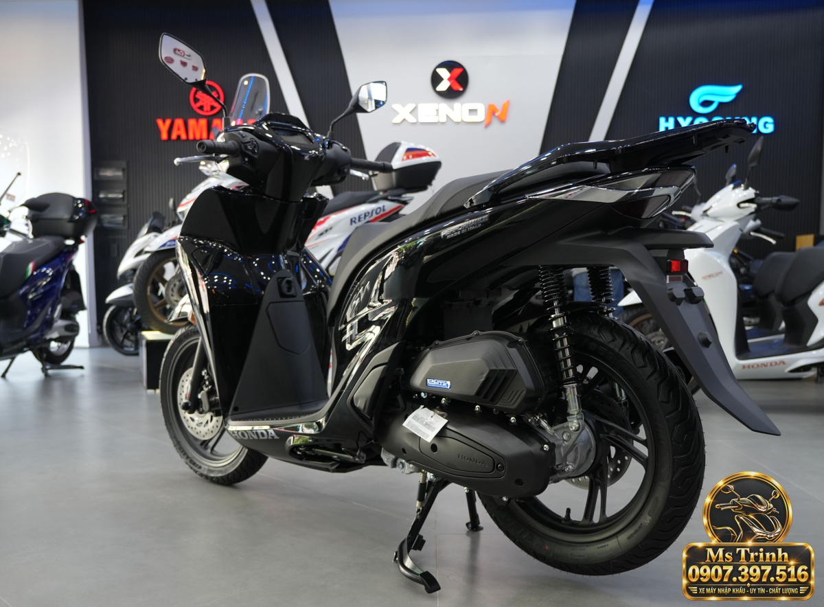 Honda SH150i Ý đen bóng 2027 tại Bắc Ninh - Sơn bóng lịch sự, tiện ích cho mỗi ngày