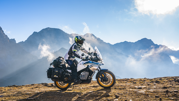 CF Moto 800MT Explorer 2025, ADV Cao Cấp Nhất, Chính Hãng, Giá Tốt tại Bắc Ninh
