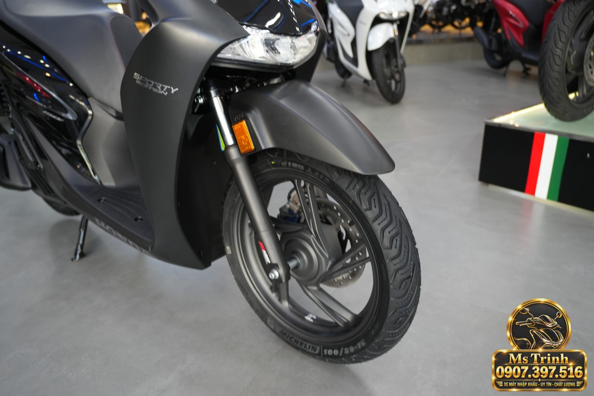 Honda SH150i Ý đen nhám 2027 tại Bắc Ninh sắc đen lịch lãm giá tốt, chính ngạch