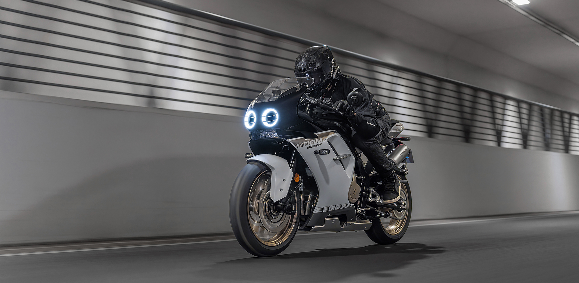 CF Moto VOOM 500SR, 4 Xi Lanh Thẳng Hàng, Retro Sport Độc Đáo tại Bắc Ninh