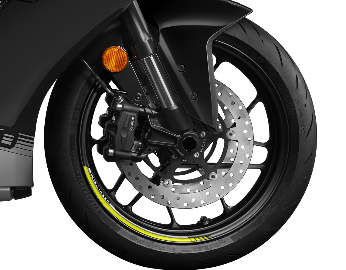 CF Moto VOOM 500SR, 4 Xi Lanh Thẳng Hàng, Retro Sport Độc Đáo tại Bắc Ninh