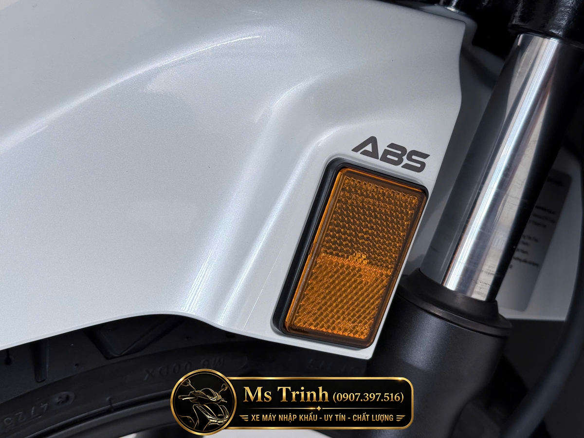 Honda SH150i Special Edition Standard nhập HMR Ý màu trắng tại Bắc Ninh: Giá trị nằm trong từng chi tiết nguyên bản