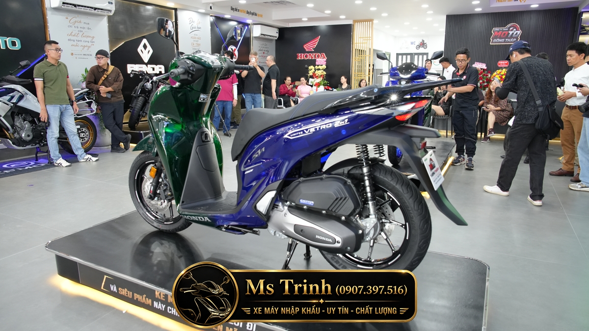 Honda SH150i Vetro Green - Sapphire tại Bắc Ninh: SH Ý Limited 200 xe