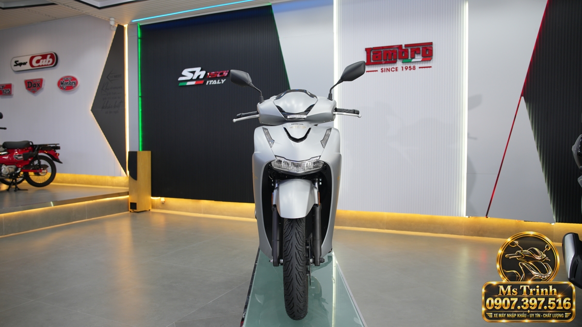 Honda SH150i Ý xám bạc 2027 tại Bắc Ninh - Nhập Ý, tem vàng sang trọng, giá tốt