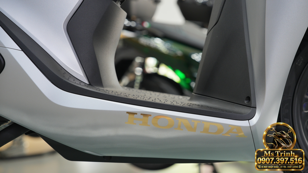 Honda SH150i Ý xám bạc 2027 tại Bắc Ninh - Nhập Ý, tem vàng sang trọng, giá tốt
