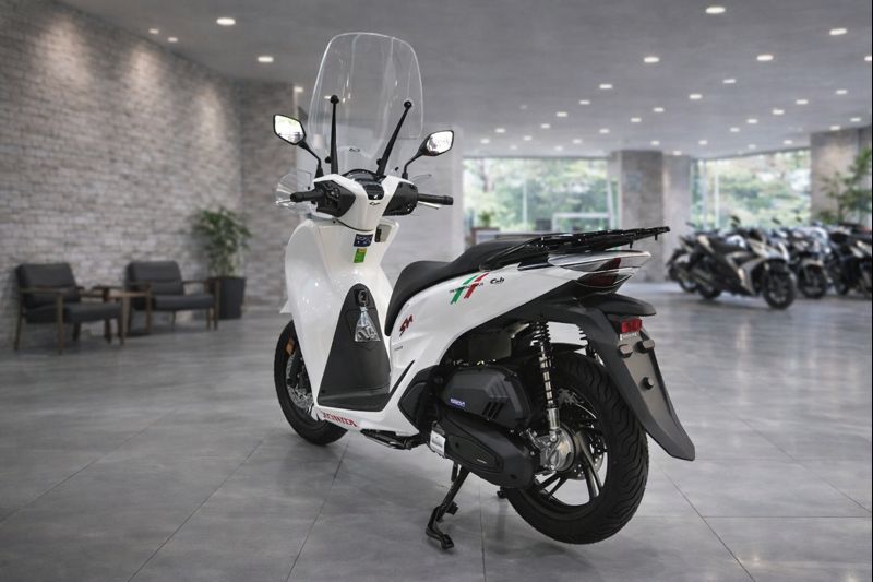Honda SH150 trắng pha lê nhập Ý 2026 tại Bắc Ninh - Sport Edition chính ngạch, chuẩn chất Ý