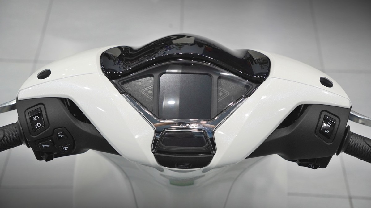 Honda SH150 trắng pha lê nhập Ý 2026 tại Bắc Ninh - Sport Edition chính ngạch, chuẩn chất Ý