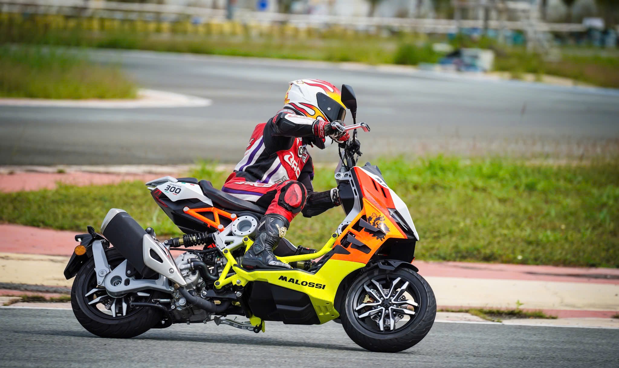 Italjet Dragster 300 Malossi, Xe Tay Ga Đua Nội Thành Thương Hiệu Italy tại Bắc Ninh