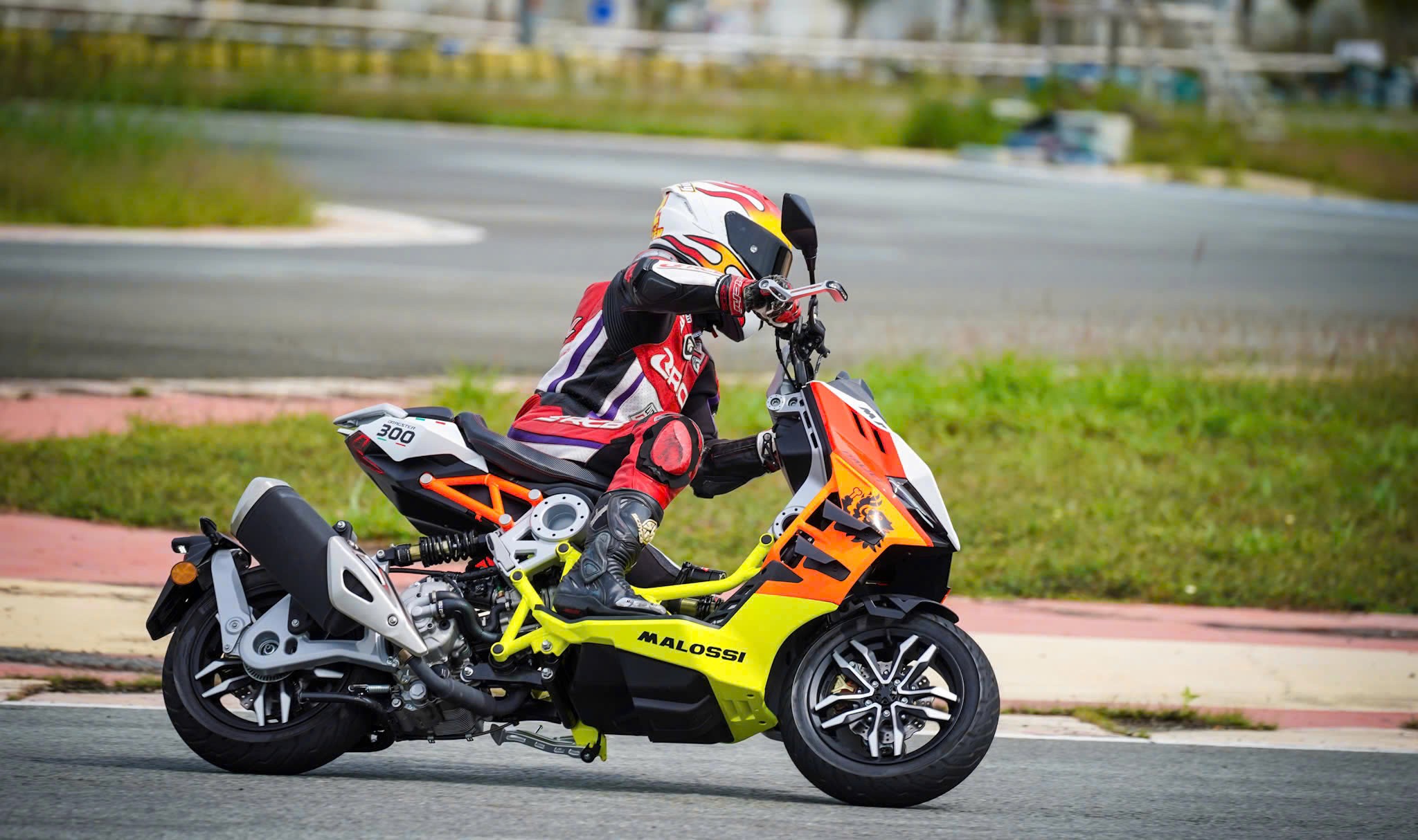 Italjet Dragster 300 Malossi, Xe Tay Ga Đua Nội Thành Thương Hiệu Italy tại Bắc Ninh