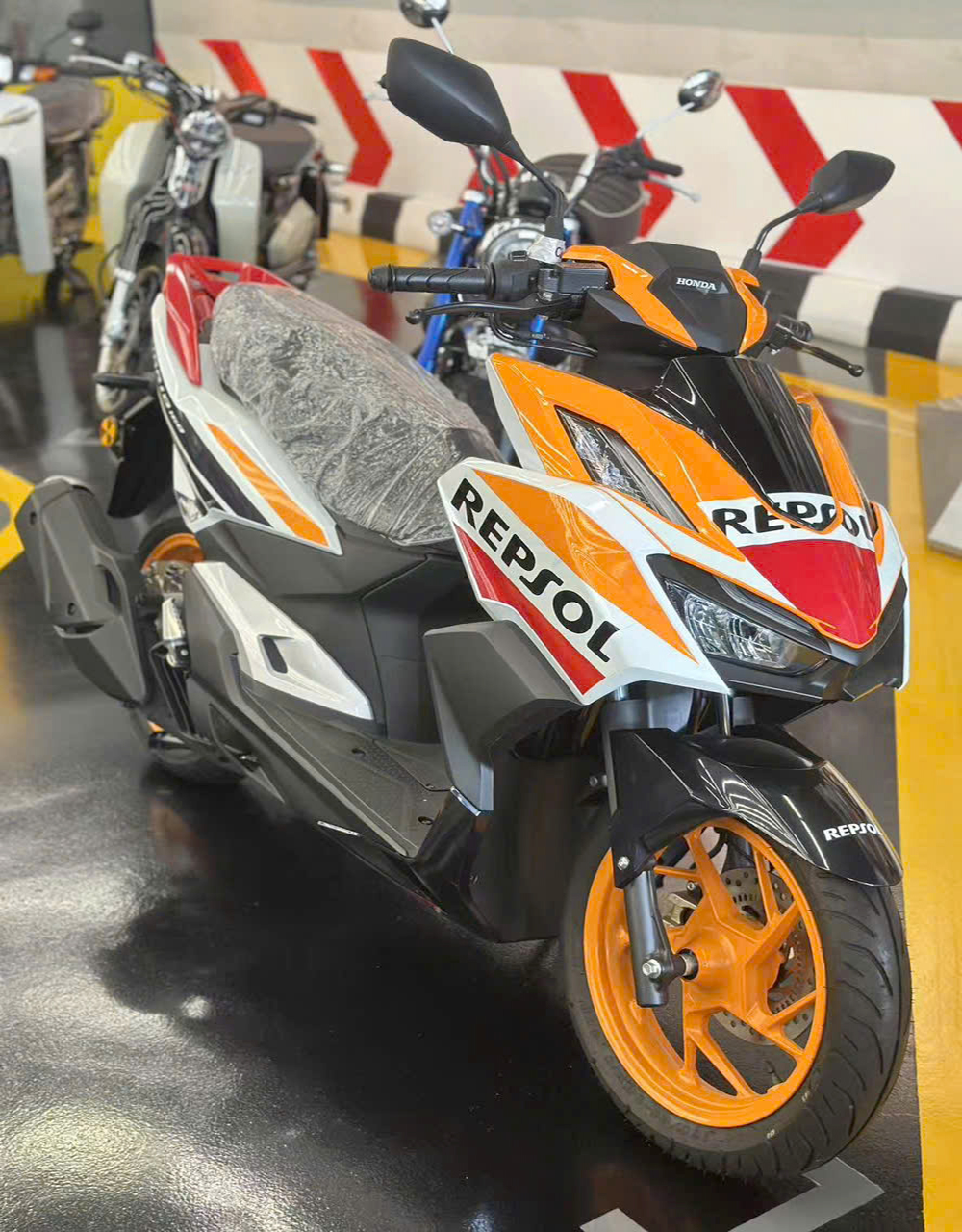 Honda Vario160 Repsol Edition, Giới hạn 2.000 xe, NK Malaysia tại Bắc Ninh